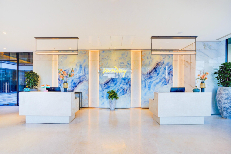 Reception 4, Sunday Hotel & Residences Gurugram, Gurgaon
