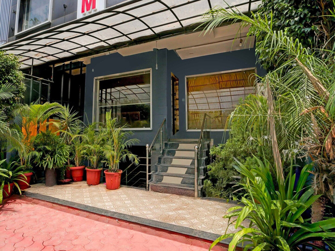 Reception 2, Hotel O Vrindavan Palace Colony, Indore