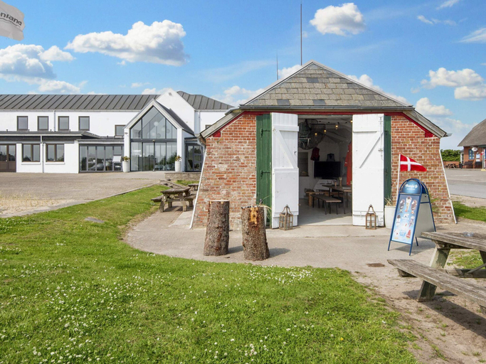 Exterior 5, 10 Person Holiday Park Home in Ulfborg, Ringkøbing-Skjern