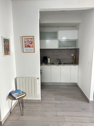 Interior 5, Sandra 1, Nabeul