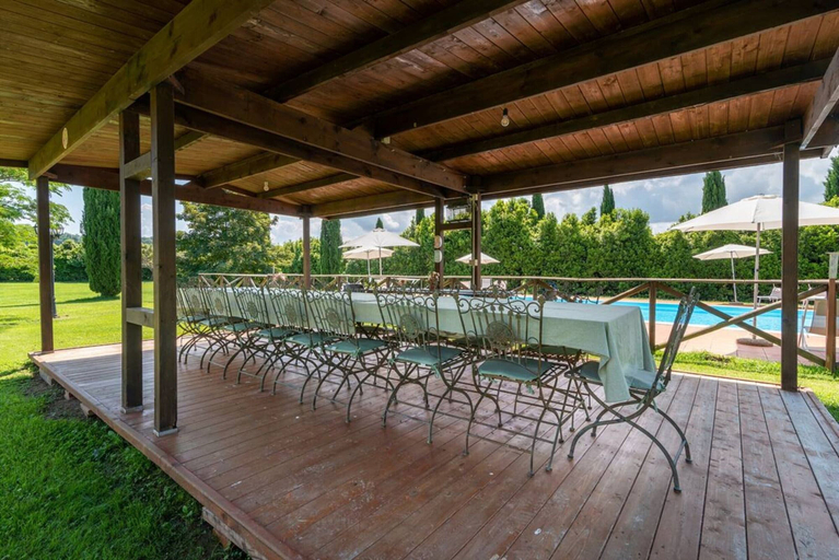 Balcony, Apartment in Laterina With Pool, Arezzo