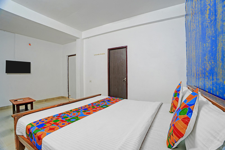 Bedroom 5, FabHotel Subikshas Mirra Villa -ECR, Kancheepuram