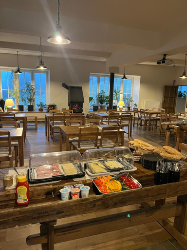 Food & Drinks, Penzion WIESEN, Náchod