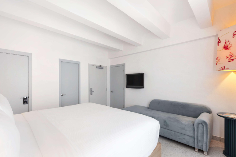 Bedroom 4, Townhouse Hotel, Miami-Dade