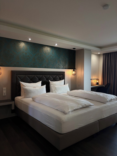Bedroom 2, Villaggio Hotel, Kaiserslautern
