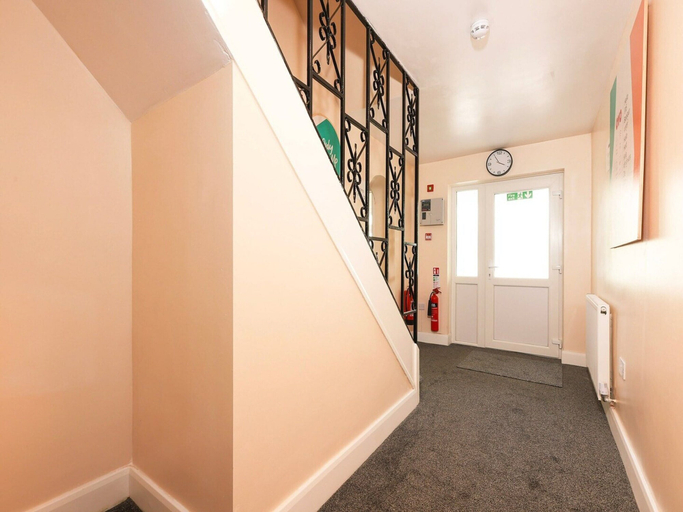 Interior 2, Standard Double Room, London