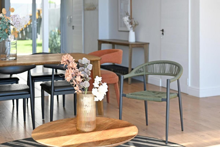 Others 3, Spacious 3 Bedroom Home Green Point, City of Cape Town