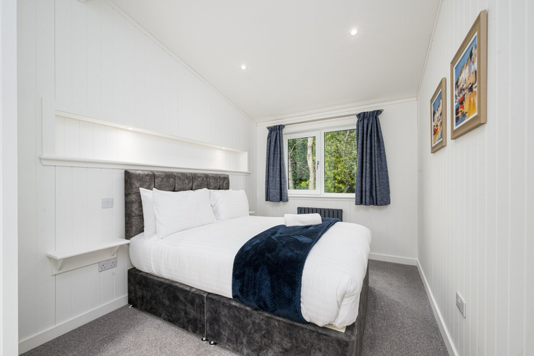 Room 2, Paddock Lodges Executive 4 Bed Villa, Perthshire and Kinross