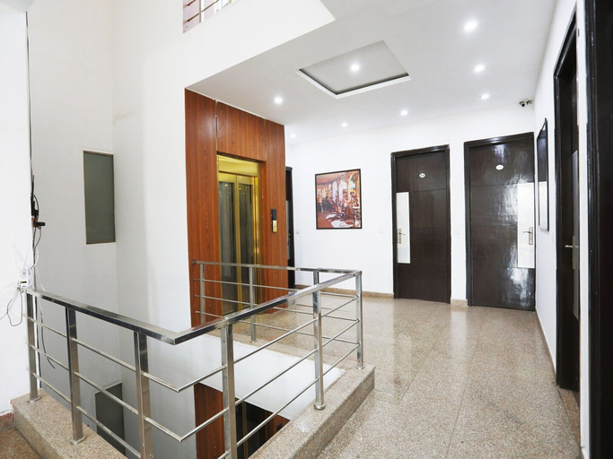 Interior 3, Collection O Tipsyy Inn, Gurgaon