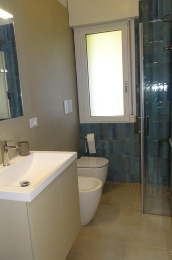 2, Charming villa with private garden, Venezia