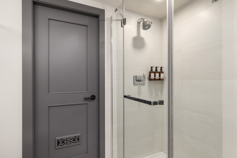 Bathroom 4, West Coast Haven at Taluswood, Squamish-Lillooet