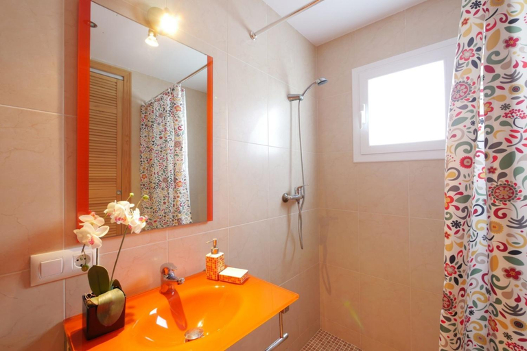 Bathroom 2, Jeronimo, Baleares