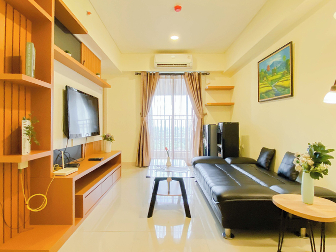 Living room 2, Homey And Roomy 3Br At Apartment Meikarta District 1, Cikarang