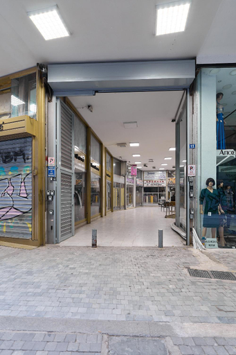 5, Moid Urban Suites, Attica