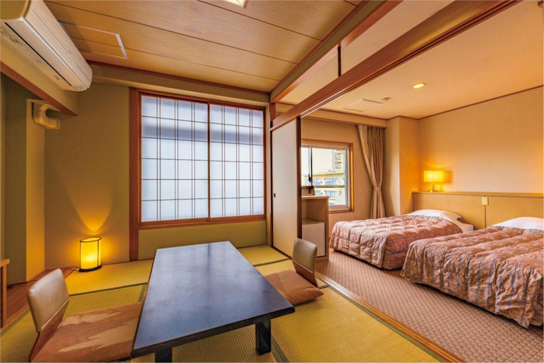 Bedroom 4, Kaike Grand Hotel Tensui, Sakaiminato