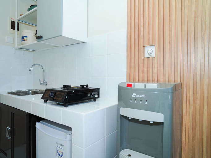 Others 3, Chic Green Studio Room At Apartment Tokyo Riverside Pik 2, Tangerang