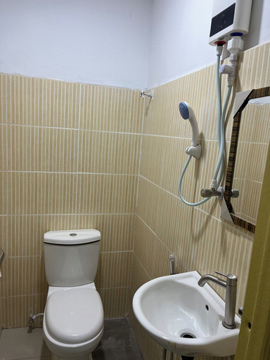 Bathroom 2, Rest N Go CM, Kinta