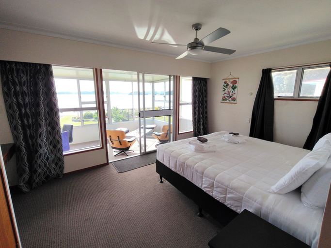 Bedroom 3, Te Ra Beach House, Far North