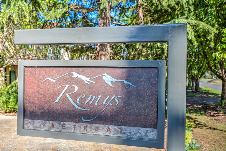 4, Remys Retreat, Alpine - East