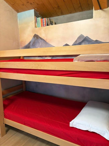 Bedroom 2, Amelu', Cuneo