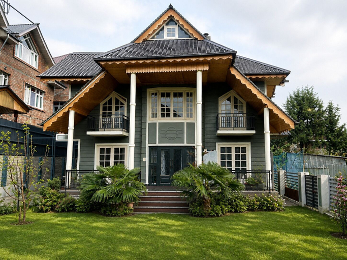 Primary image