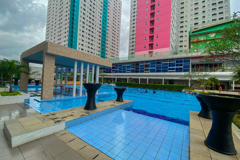 Exterior 2, Classic and Restful Studio at Apartment Green Pramuka City By Travelio, Jakarta Pusat