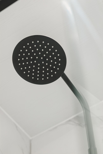 Bathroom 2, Castle Gait Apartment, Renfrewshire