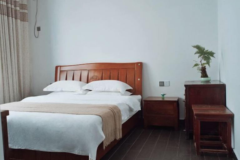 Bedroom 3, Longxingtang, Huangshan