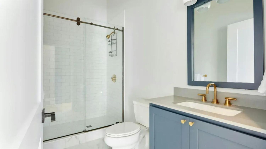 Facilities 3, The Harlequin: 2nd Floor by AvantStay, Orleans