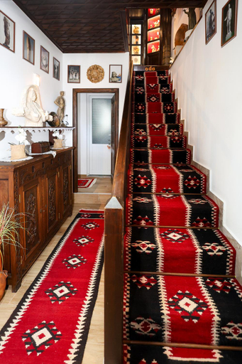 Others 5, Oda e Skulptorit-Authentic Guesthouse in Gorica,Berat UNESCO area, Beratit