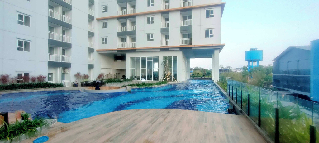 Pool, Tranquil Studio For 2 Pax At Suncity Residence, Sidoarjo