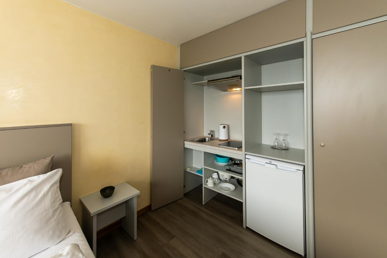 Bedroom 2, City Hotel Heilbronn, Heilbronn