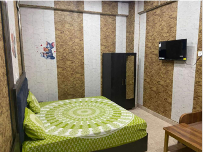 Room 1, Raj Palace, Chamoli