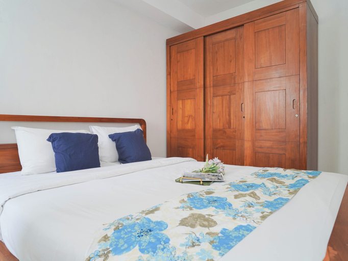 Room 2, Tranquil And Comfy 2Br At Cinere Bellevue Suites Apartment, Depok