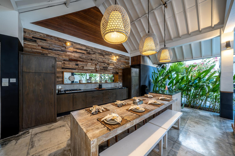 Food & Drinks 5, Villa Zebra, Badung