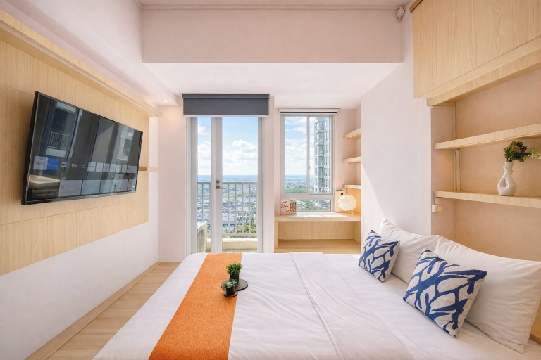 Room 2, Tranquil Studio At Tokyo Riverside Pik 2 Apartment Near Nice, Tangerang