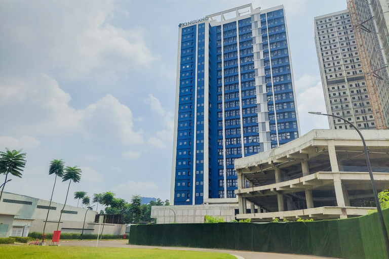 Exterior 3, Minimalist Studio Loft Apartment At Kingland Avenue, Tangerang