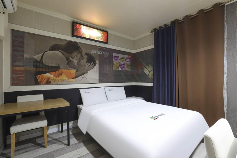 Bedroom 3, Pohang Daejam-dong Hotel Hangout, Pohang