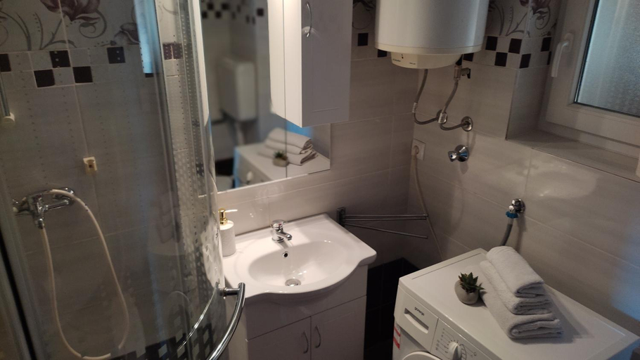 Bathroom 4, Apartments with parking space Crikvenica - 19683, Crikvenica