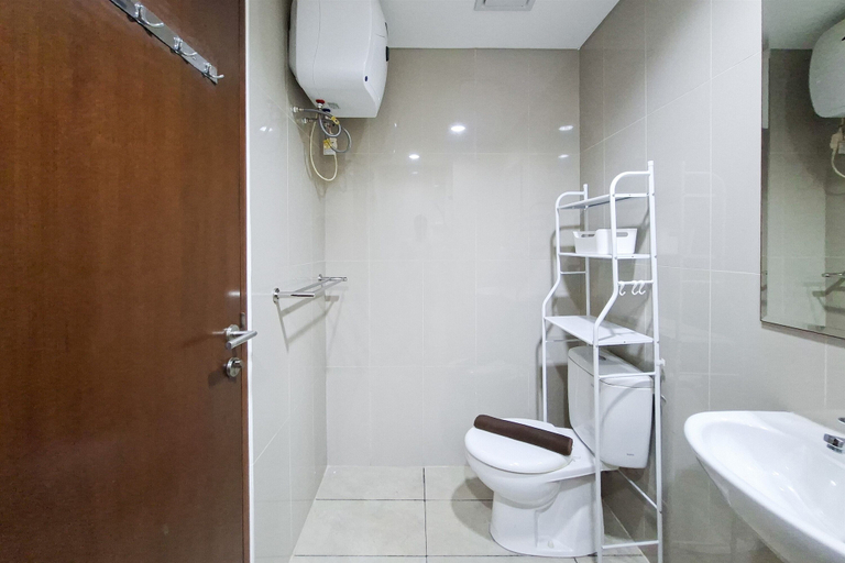 Interior 3, Neat And Strategic 1Br Apartment At M-Town Signature, Tangerang