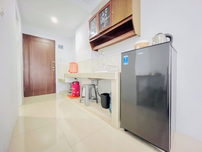 Private kitchen, Functional And Cozy Studio At Skyview Medan Apartment, Medan