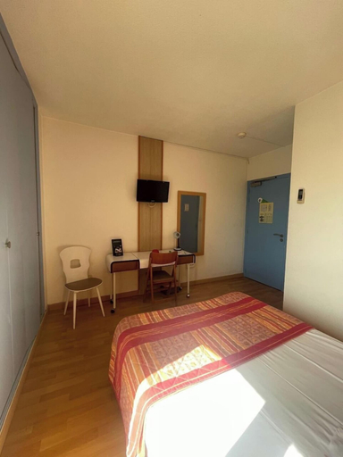 Bedroom 3, Hôtel Les Mimosas, Hérault