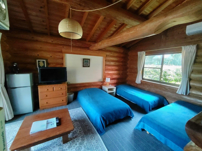 Bedroom 2, Pension Shishikui, Kaiyō