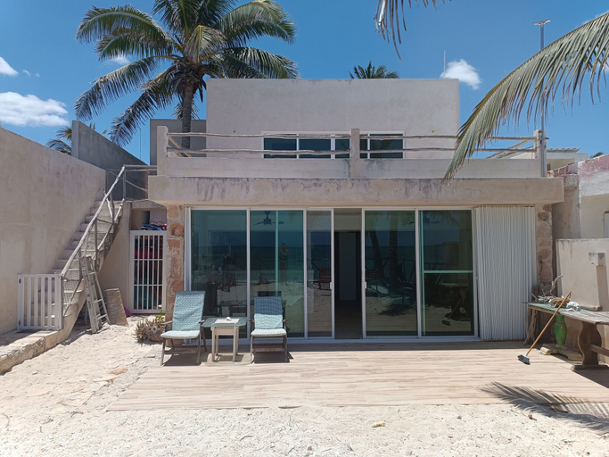 Front of property, Casa Coral, Progreso