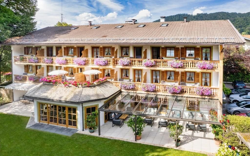 Exterior & Views 2, Ziegleder Hotel und Beautyfarm, Miesbach