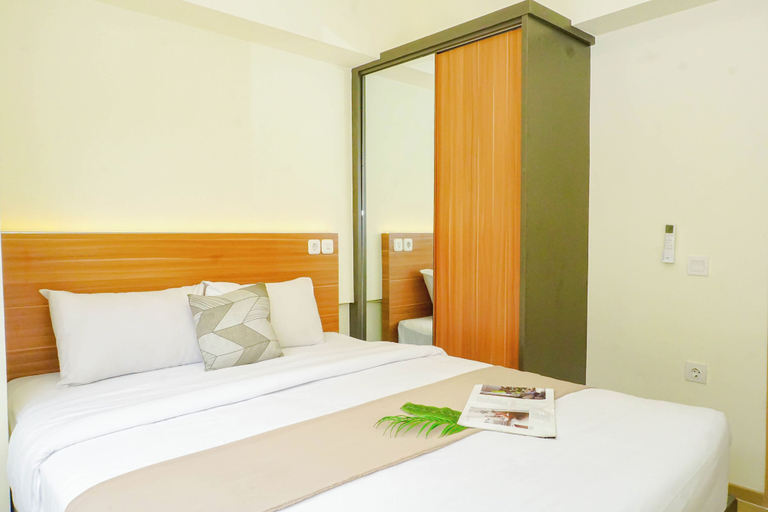 Room 4, Compact And Comfy 2Br At Meikarta Apartment, Cikarang