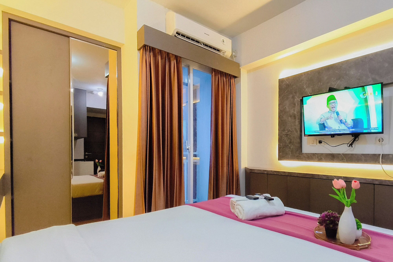 Room 5, Clean And Neat Deluxe Studio At Suncity Residence Apartment, Sidoarjo