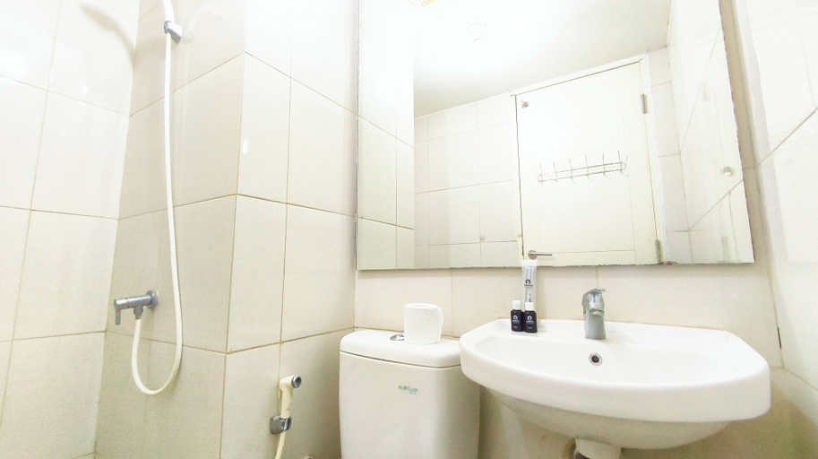 Bathroom 3, Serene 2Br For 3 Pax At Tanglin Supermall Mansion Apartment, Surabaya