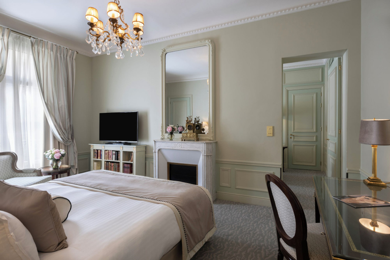 Bedroom 2, Hôtel Westminster, Paris