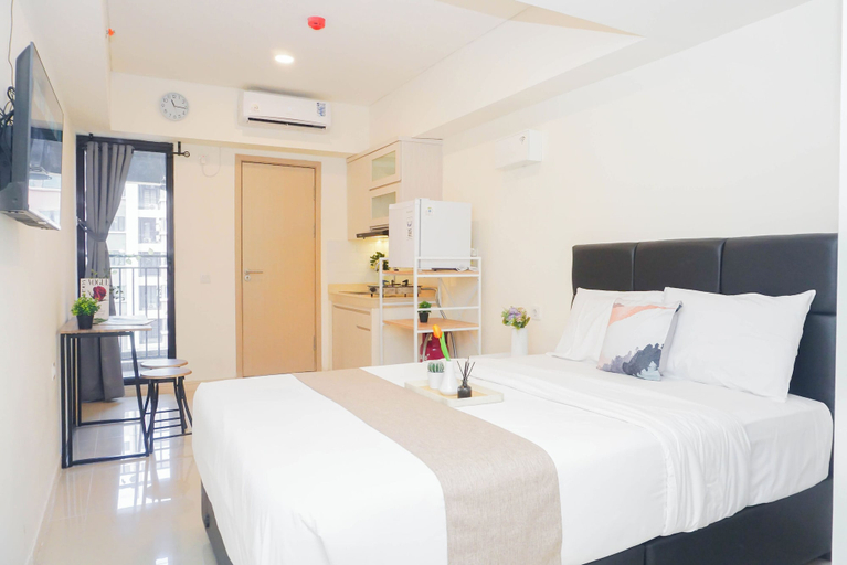 Interior 2, Comfy And Nice Studio Space At Apartment Meikarta District 1, Cikarang